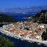 Stone House شقة Pridraga
