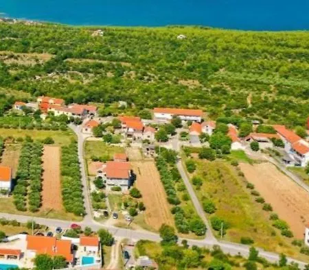 Apartamento Stone House Pridraga