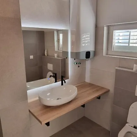 Apartamento Stone House Pridraga