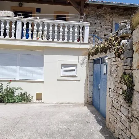Stone House Apartmán