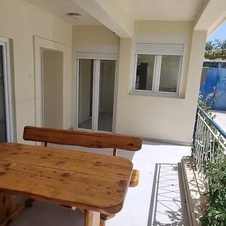 Stone House Pridraga
