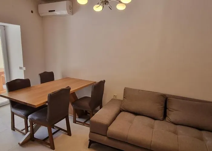 아파트 Stone House Pridraga