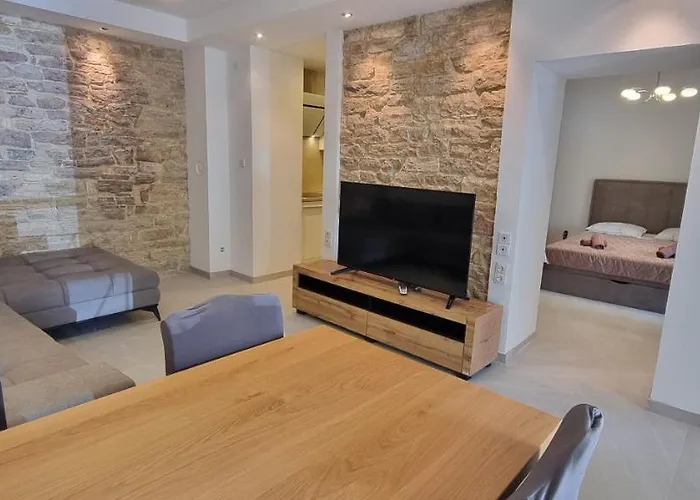Stone House *